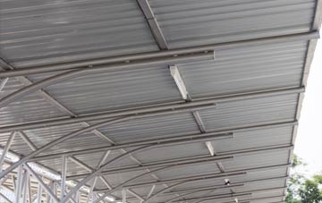 installing Kinnauld metal roofing